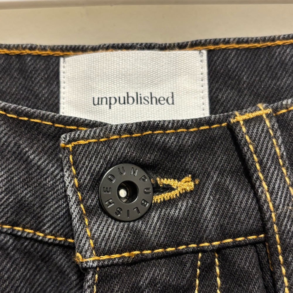 Unpublished Jeans “Sloane Midnight Rider” - Picture 5 of 6